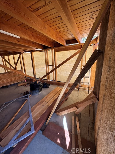 Detail Gallery Image 7 of 12 For 456 Quail Dr, Big Bear Lake,  CA 92315 - 2 Beds | 1 Baths