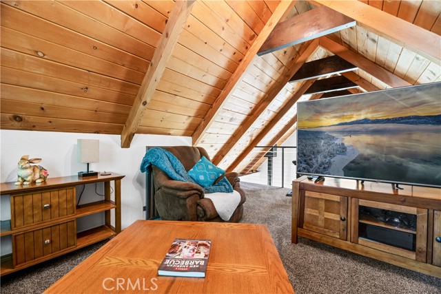 Detail Gallery Image 19 of 30 For 1026 W Country Club Bld, Big Bear City,  CA 92314 - 2 Beds | 1 Baths