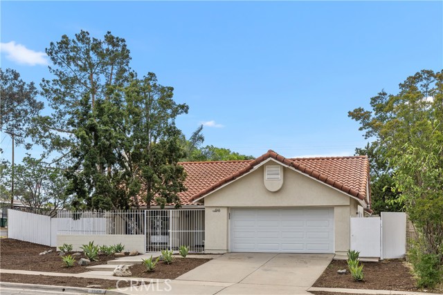 1348 Sandia Street, Corona CA: https://media.crmls.org/medias/317ae5fc-92c5-48a2-a39f-9f52e6f6ff55.jpg