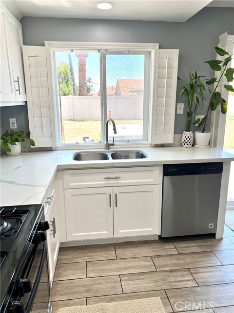 Image 6 of 18 For 25291 Maxy Drive