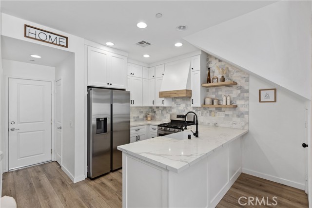 Detail Gallery Image 7 of 28 For 1733 San Eugenio, San Diego,  CA 92154 - 3 Beds | 2/1 Baths