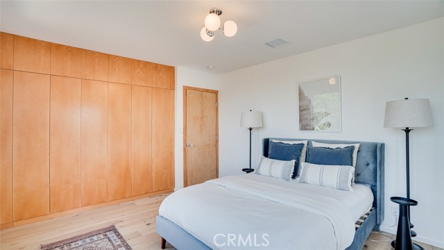 Image 49 of 75 For 854 Avenue 37