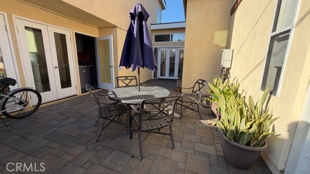 Detail Gallery Image 4 of 11 For 2413 La Crescenta a,  Alhambra,  CA 91803 - 2 Beds | 2 Baths