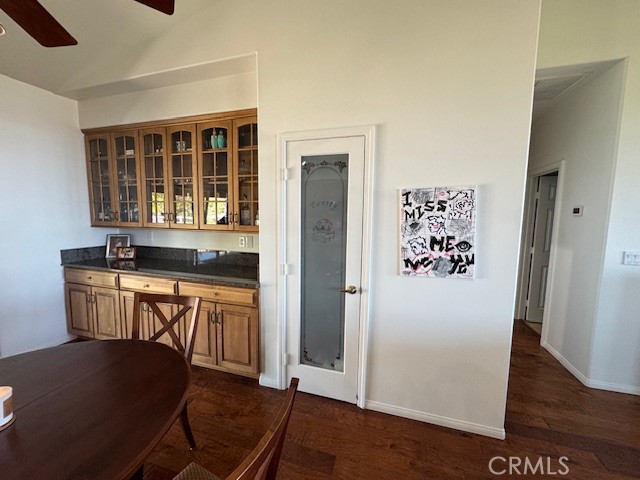 21650 Skyhill Place, Perris CA: https://media.crmls.org/medias/317e280a-5828-4e21-b218-f44f37c84615.jpg