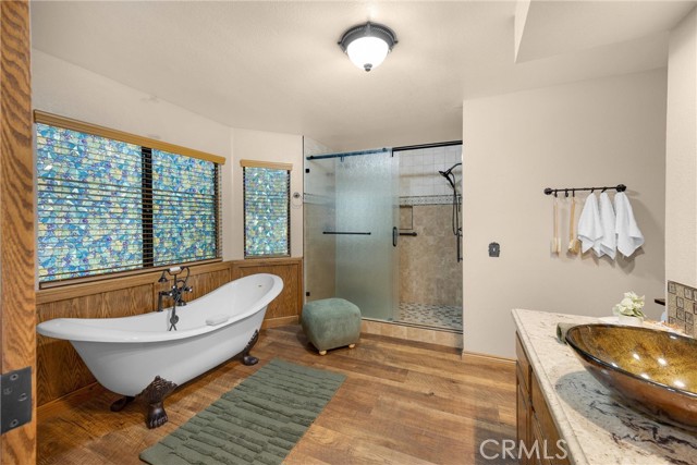 37308 Ironwood Drive, Yucaipa CA: https://media.crmls.org/medias/317e96aa-c97f-4b79-a1ab-c482c2df8991.jpg