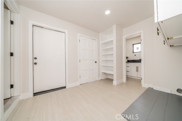 Detail Gallery Image 18 of 58 For 19605 Galway St, Rialto,  CA 92377 - 5 Beds | 3 Baths