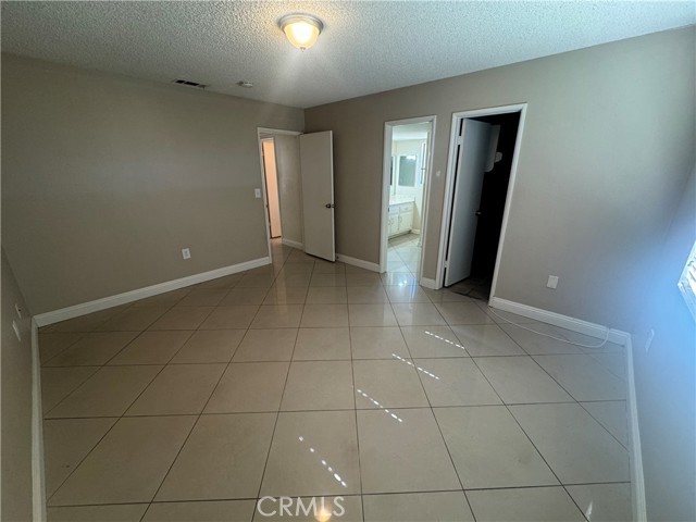 873 Kristin Lane, Hemet CA: https://media.crmls.org/medias/317f09ec-55d0-4a0b-9538-f3c9fc301e39.jpg