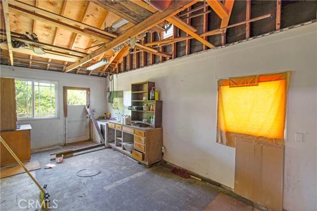 4520 Graywood Avenue, Long Beach CA: https://media.crmls.org/medias/317f1c85-db51-4906-8da2-d1a578023bdc.jpg