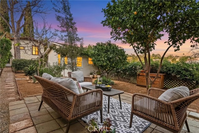 Detail Gallery Image 3 of 30 For 6072 Delphi, Los Angeles,  CA 90042 - 1 Beds | 1 Baths