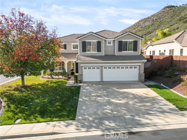 Detail Gallery Image 2 of 74 For 35987 Corte Renata, Murrieta,  CA 92562 - 5 Beds | 4 Baths