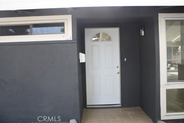 15814 Septo Street, North Hills CA: https://media.crmls.org/medias/3180a016-e65d-4f16-a885-4e2be411960c.jpg