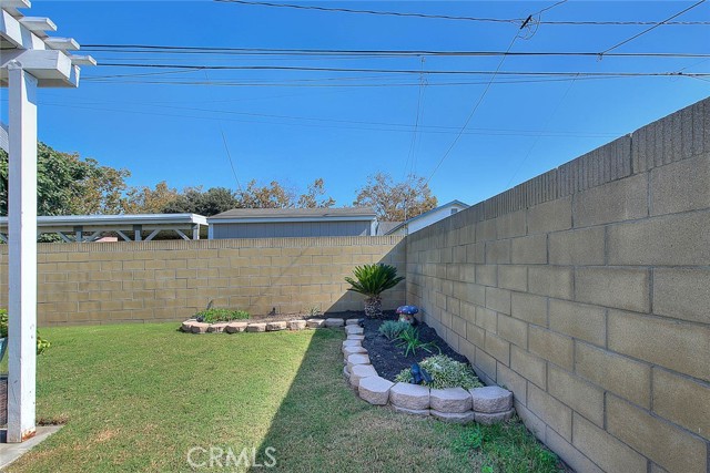 Detail Gallery Image 66 of 67 For 5026 Hersholt, Lakewood,  CA 90712 - 5 Beds | 2 Baths