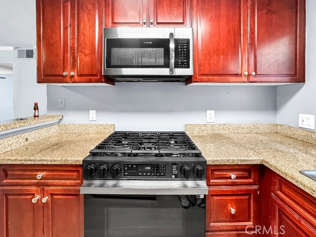 MLS #SR25265868 image #5