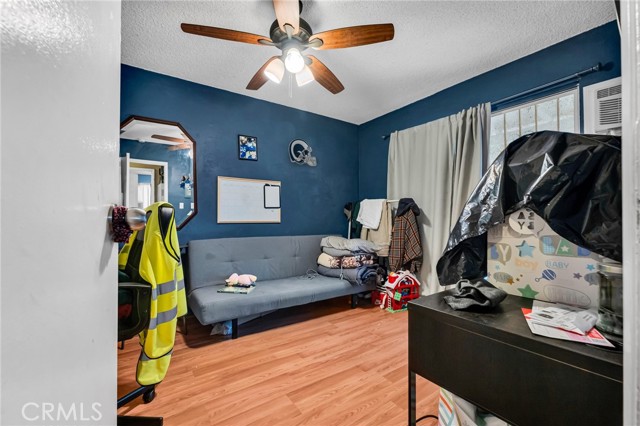 2660 Newell Street, County - Los Angeles CA: https://media.crmls.org/medias/3181b2a6-6d02-4bf3-ab8c-1447f9974b20.jpg