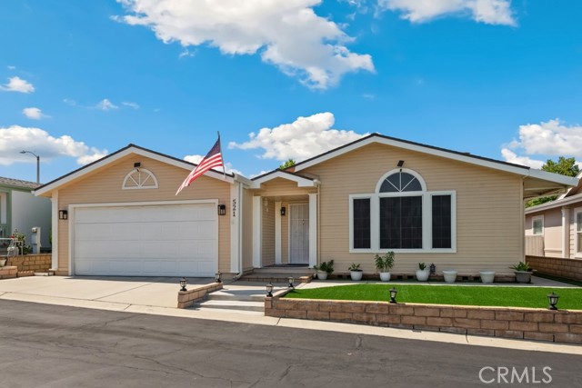 521 Bermuda Drive, Hemet CA: https://media.crmls.org/medias/3181eb62-d0e4-42f1-9135-408b35989348.jpg