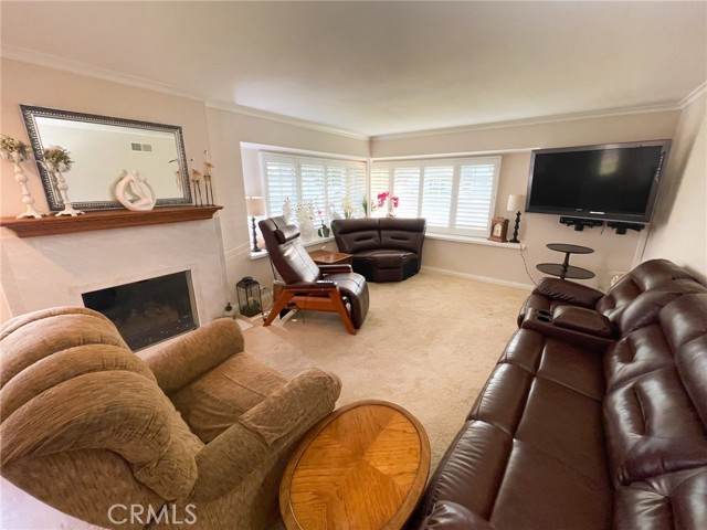 Detail Gallery Image 7 of 18 For 9461 Calla Cir, Fountain Valley,  CA 92708 - 3 Beds | 2 Baths