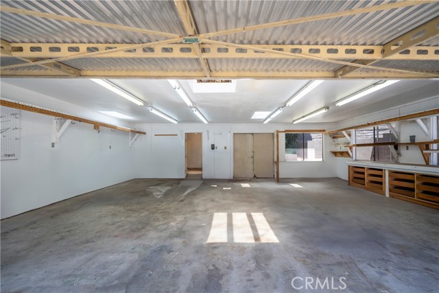 5347 E Bergh Drive, Anaheim Hills CA: https://media.crmls.org/medias/31826a9b-5e20-46c4-b0fe-daec7fb9ac09.jpg