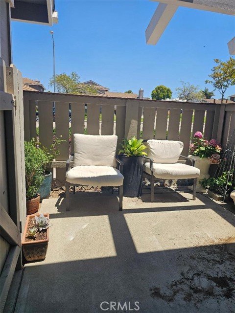 1193 E Foster Road, Santa Maria CA: https://media.crmls.org/medias/318274d5-d909-4a0f-a023-bf74fdb9fdad.jpg