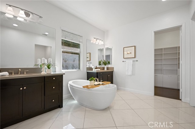 Detail Gallery Image 29 of 64 For 24910 Old Stone Way, Stevenson Ranch,  CA 91381 - 5 Beds | 5 Baths