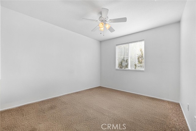 Detail Gallery Image 21 of 28 For 5500 Woodard Ridge Dr, Bakersfield,  CA 93313 - 3 Beds | 2/1 Baths