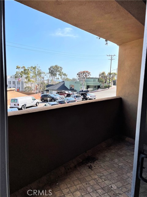 100 Cliff Drive, Laguna Beach CA: https://media.crmls.org/medias/3185eee6-91ea-4d23-821e-1bb9e15ef27c.jpg