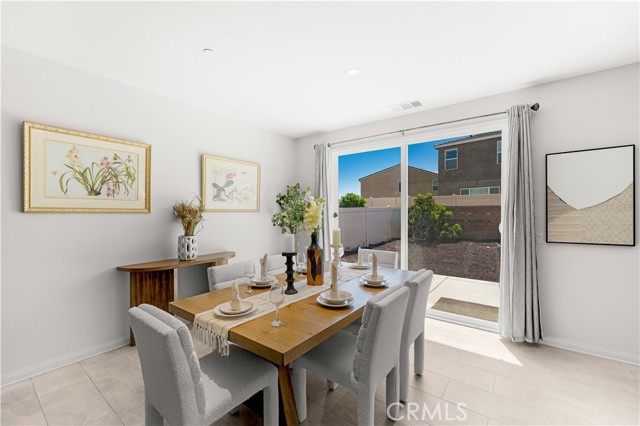 7659 Prairie Drive, Riverside CA: https://media.crmls.org/medias/318659a2-7b6d-4672-99ef-4edb56b90963.jpg