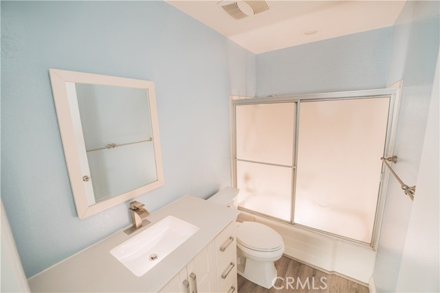 Detail Gallery Image 10 of 13 For 22840 Hilton Head #128,  Diamond Bar,  CA 91765 - 1 Beds | 1 Baths