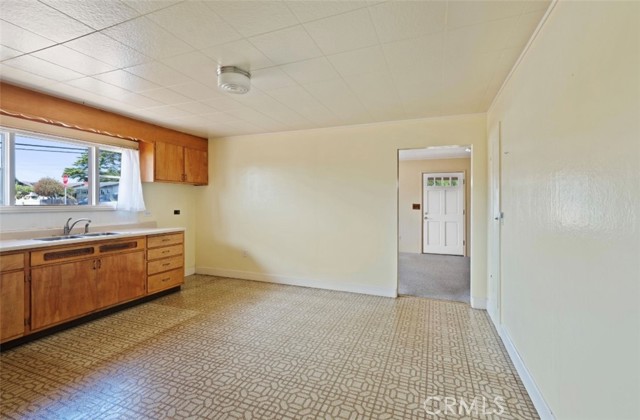 Detail Gallery Image 33 of 34 For 121 Grove St, Fort Bragg,  CA 95437 - 3 Beds | 1 Baths