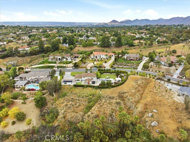 Detail Gallery Image 75 of 75 For 1956 Middle Creek, Riverside,  CA 92506 - 5 Beds | 4/1 Baths