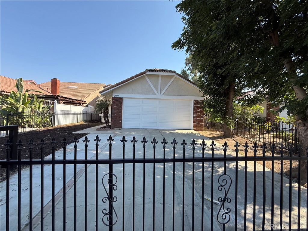 25177 Dana Lane
