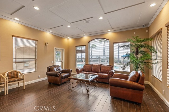 2400 San Gabriel Way, Corona CA: https://media.crmls.org/medias/318c6bd5-12c2-4982-b44d-7c9c2a78b70e.jpg