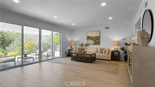 969 Adelante Avenue, Los Angeles CA: https://media.crmls.org/medias/318cafa8-2031-47c5-9a09-4c9e5c1e5545.jpg