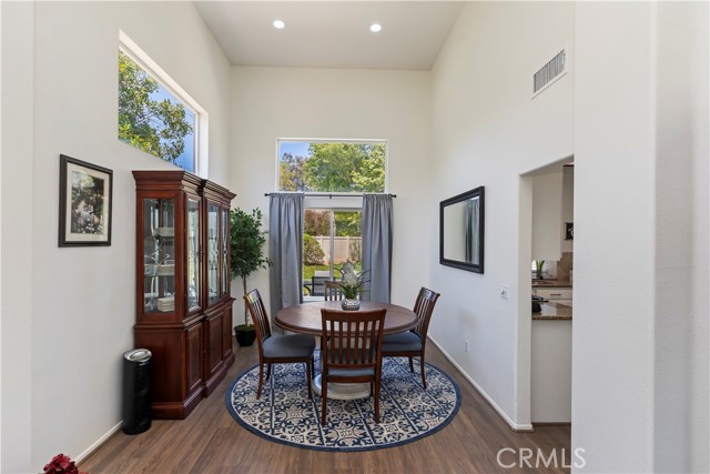 Detail Gallery Image 7 of 42 For 42276 Camino Merano, Temecula,  CA 92592 - 5 Beds | 3 Baths