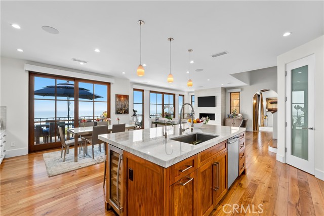 1509 Via Montemar, Palos Verdes Estates, California 90274, 4 Bedrooms Bedrooms, ,4 BathroomsBathrooms,Residential,Sold,Via Montemar,SB21180594
