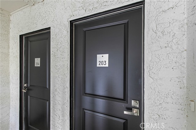 Detail Gallery Image 2 of 34 For 4714 Park Granada #203,  Calabasas,  CA 91302 - 2 Beds | 2 Baths