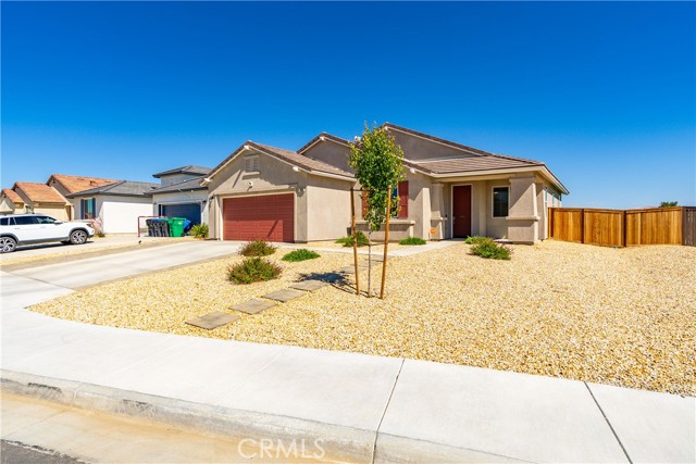 Detail Gallery Image 3 of 37 For 3615 Santa Monica Ct, Rosamond,  CA 93560 - 4 Beds | 2 Baths