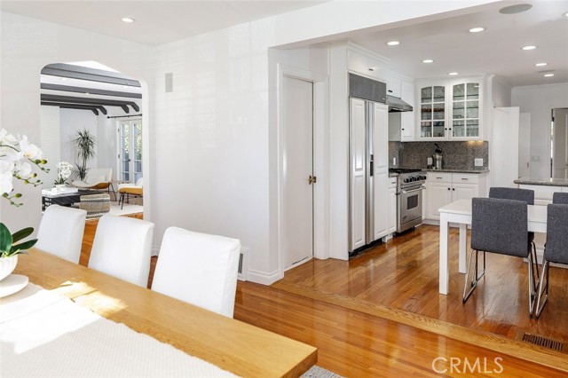 1640 Ard Eevin Avenue, Glendale CA: https://media.crmls.org/medias/318f1630-5c0c-45aa-ab2a-98b146e6cb64.jpg
