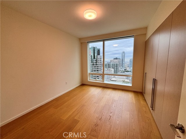 Detail Gallery Image 10 of 12 For 877 Francisco #3007,  Los Angeles,  CA 90017 - 1 Beds | 1 Baths