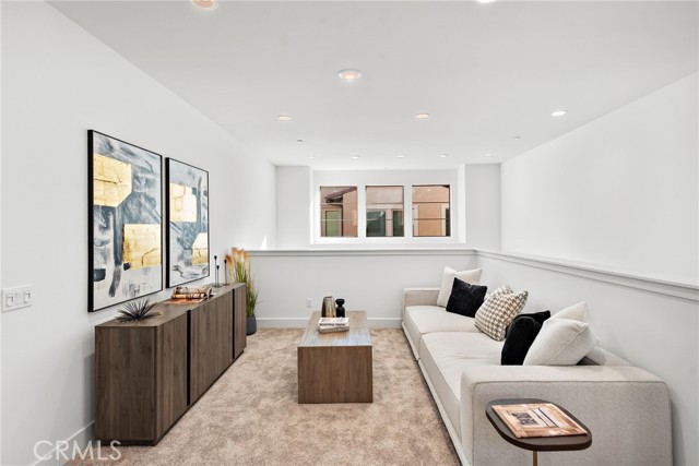 Detail Gallery Image 19 of 32 For 215 Sutters Mill, Irvine,  CA 92602 - 4 Beds | 4/1 Baths