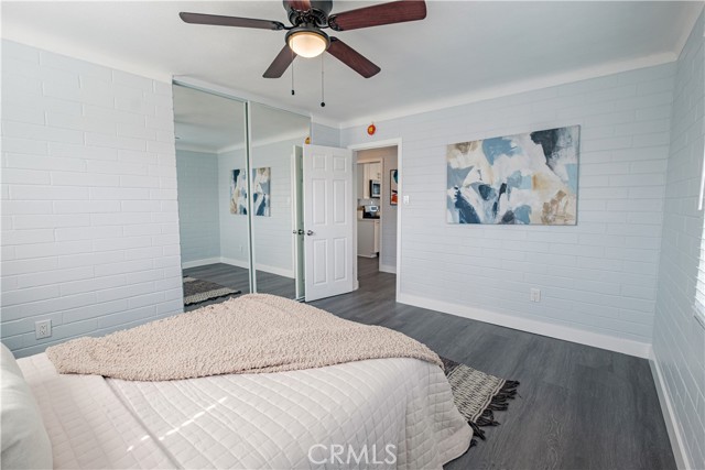 17196 Barbee St., Fontana CA: https://media.crmls.org/medias/3190a47c-5efa-4a68-8061-94dc2903d259.jpg