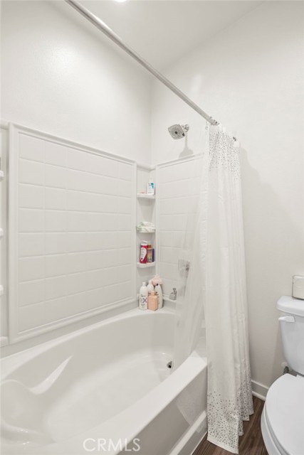 Detail Gallery Image 34 of 49 For 114 Red Brick Dr #1,  Simi Valley,  CA 93065 - 4 Beds | 2/1 Baths