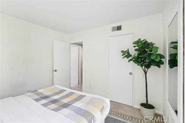 Detail Gallery Image 17 of 43 For 2909 Arizona Ave #3,  Santa Monica,  CA 90404 - 3 Beds | 2/1 Baths