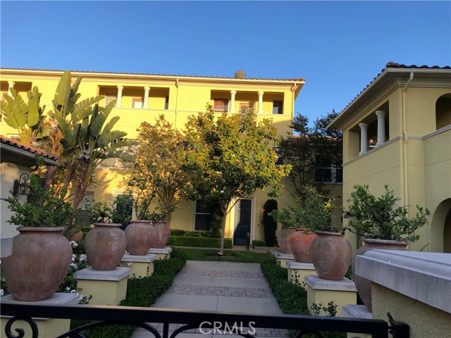 Detail Gallery Image 3 of 23 For 122 Vintage #20,  Irvine,  CA 92620 - 3 Beds | 3 Baths