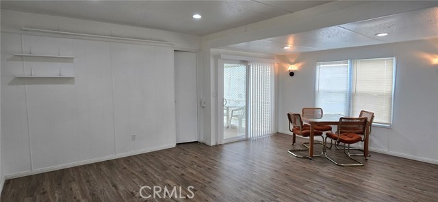 Detail Gallery Image 9 of 14 For 14411 Palmdale Rd #31,  Victorville,  CA 92392 - 2 Beds | 1/1 Baths