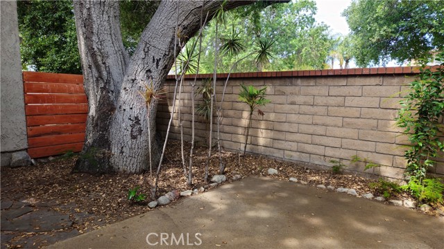 Detail Gallery Image 14 of 18 For 517 Wayland Ct, Claremont,  CA 91711 - 2 Beds | 2/1 Baths