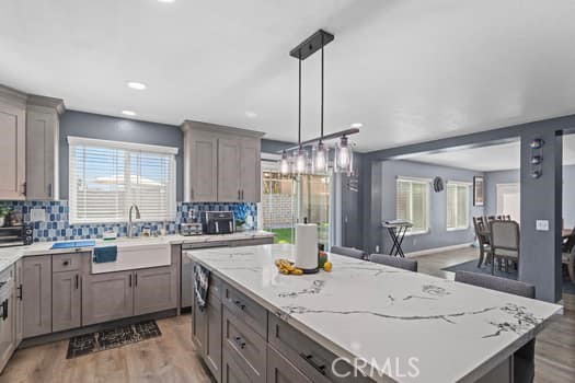 Detail Gallery Image 5 of 17 For 13971 Clydesdale Run Lane, Victorville,  CA 92394 - 4 Beds | 2/1 Baths