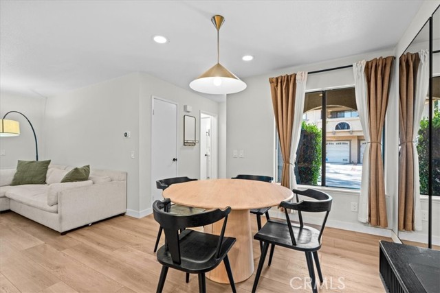 Detail Gallery Image 8 of 23 For 21324 Balsam Ln, Lake Forest,  CA 92630 - 2 Beds | 2 Baths