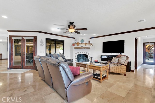 Detail Gallery Image 17 of 75 For 19978 Eyota, Apple Valley,  CA 92308 - 4 Beds | 3 Baths