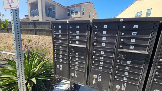 1612 Whitmore Loop, Chula Vista CA: https://media.crmls.org/medias/319375ae-3dca-4913-a056-0b4754ba425d.jpg