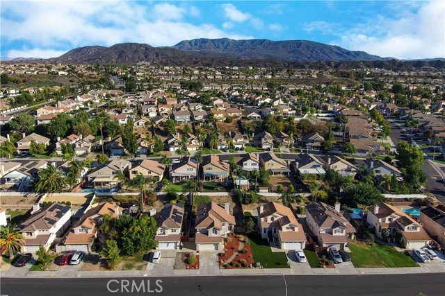 44594 Johnston Drive, Temecula CA: https://media.crmls.org/medias/3193a3ea-941a-4ff4-9b2f-9669dce542bd.jpg